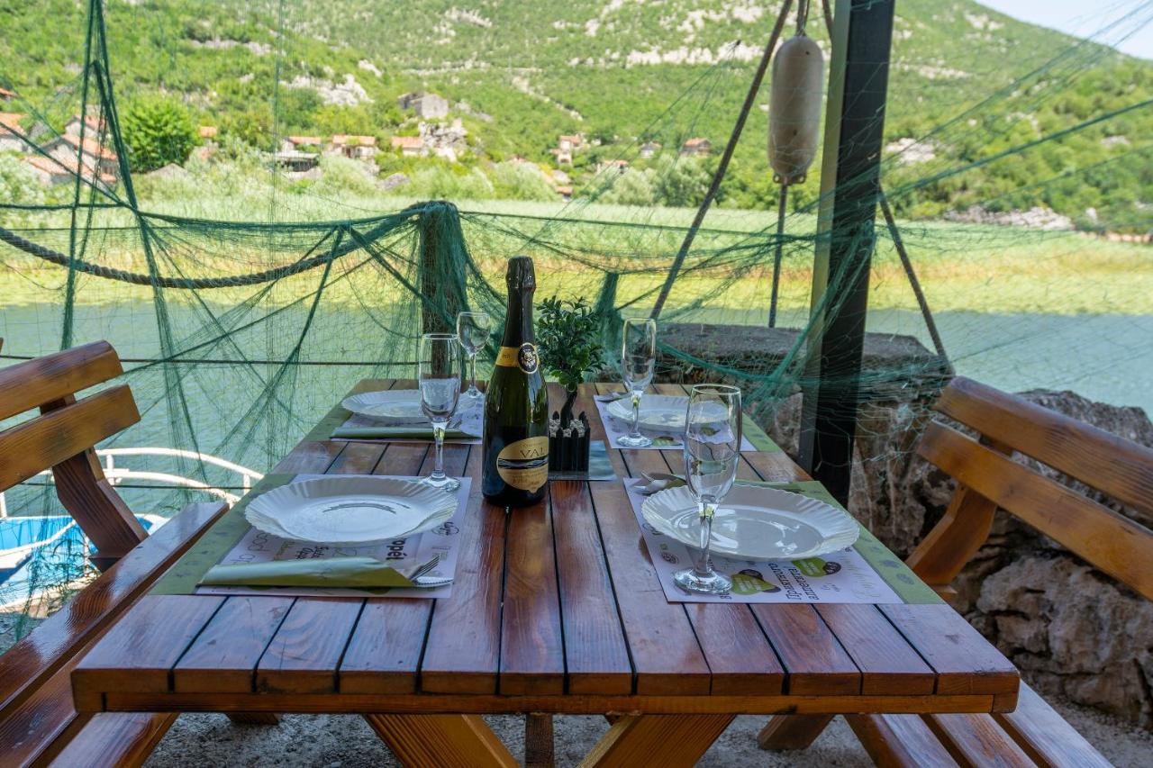 Apartmani Karucki Krs Ποντγορίτσα Εξωτερικό φωτογραφία